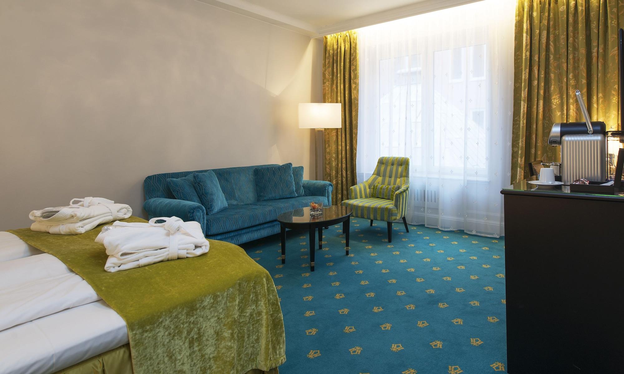 Bristol Hotell 5*